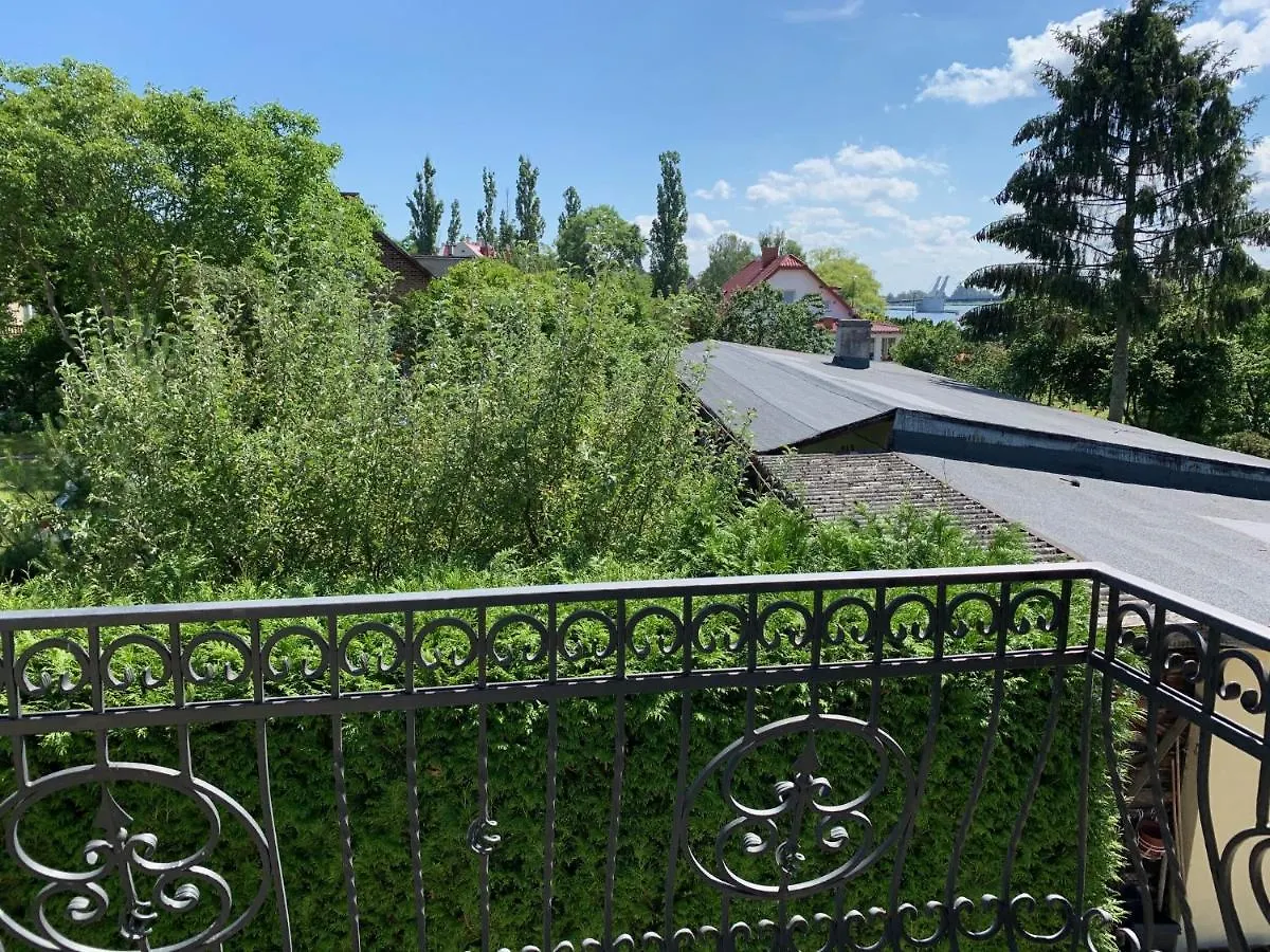 Domek - pokoje w domku na Wyspie Sobieszewskiej. Gdańsk 0*,